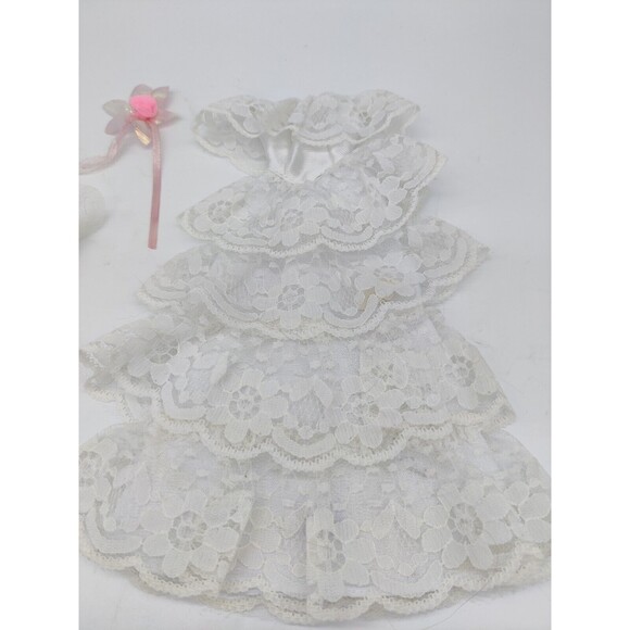 Vintage 1990 The Bridal Collection Barbie Wedding Dress Bouquet Vale #779 Mattel - Picture 4 of 15